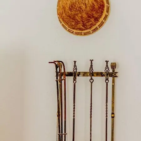 Oktogon Spacious Ac Balcony アパート