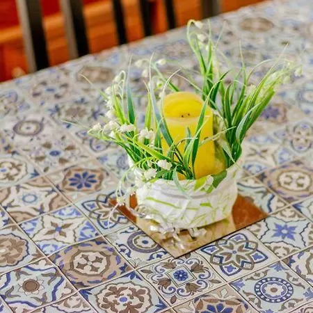 Oktogon Spacious Ac Balcony ブダペスト